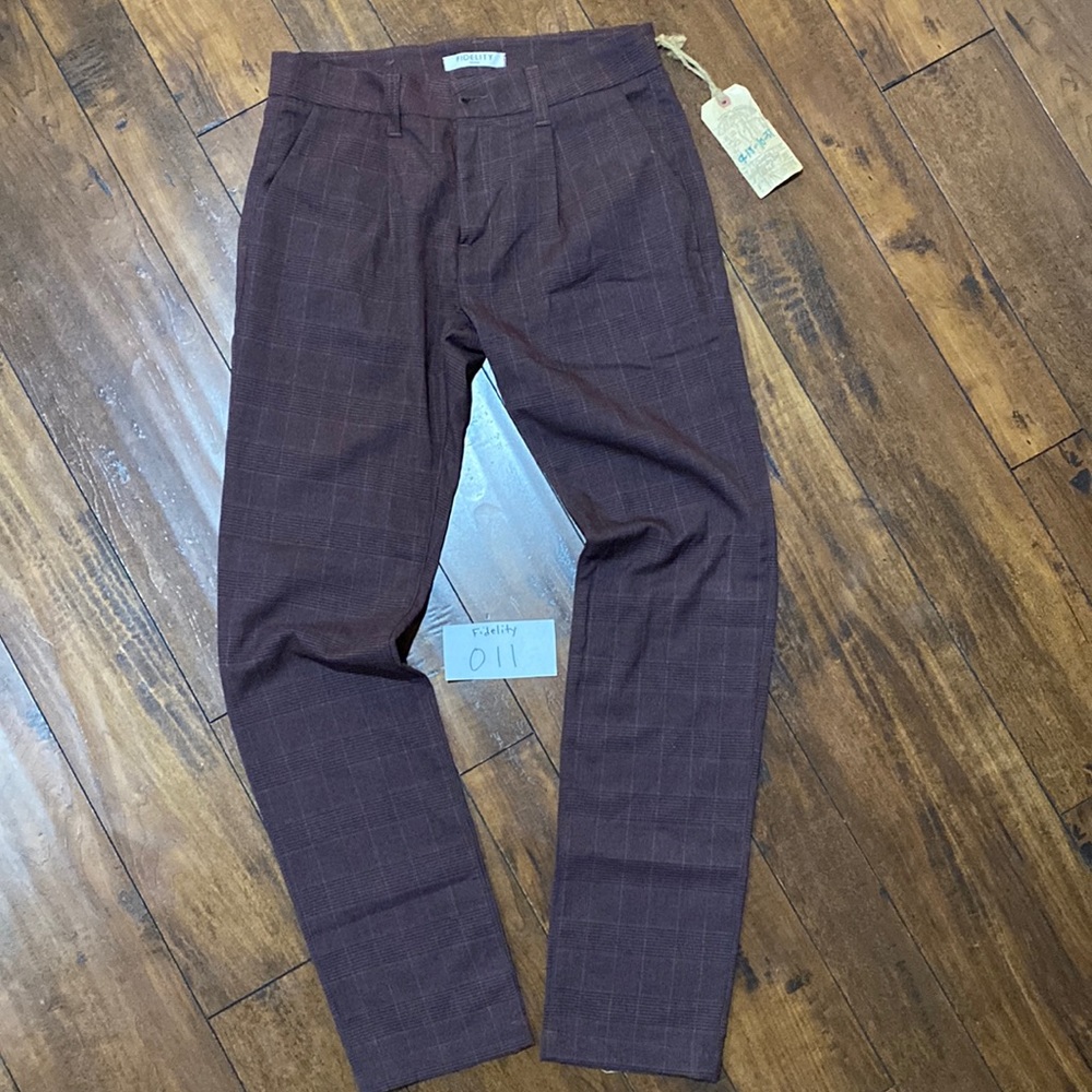 NWT Fidelity Denim Burgundy Plaid Pleated Dress Pants #F11